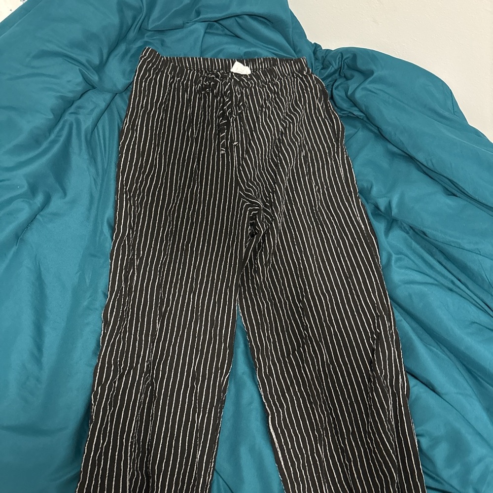 Striped flowy pants